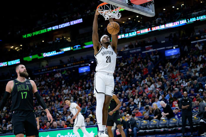 Brooklyn Nets center Day'Ron Sharpe